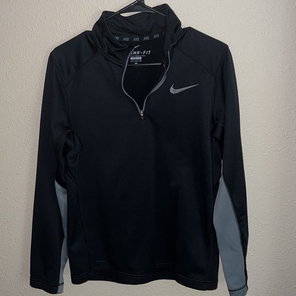 Nike Therma-fit